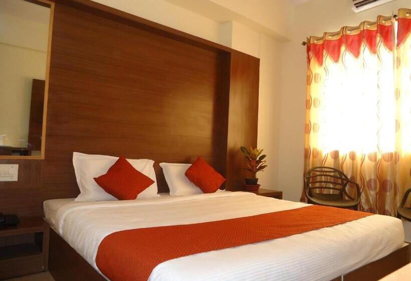 Deluxe Room, Staymaker Srk Paradise