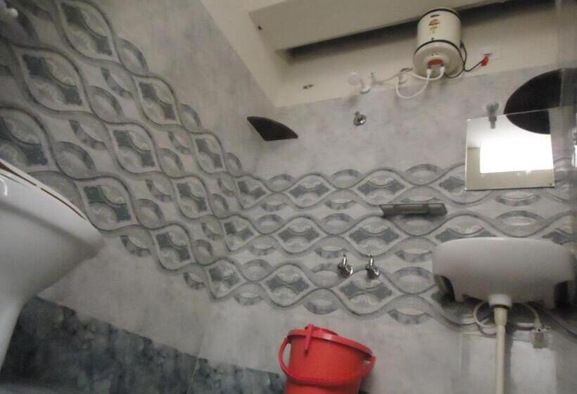 Deluxe Suite, Staymaker Srk Paradise