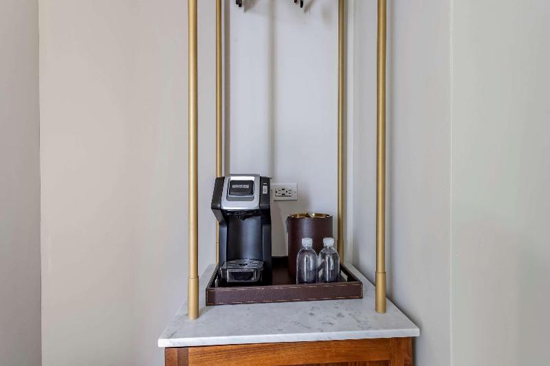 Standard Room King Size Bed