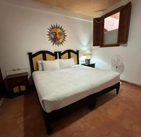 اتاق لوکس, Del Sol