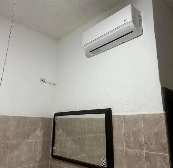 اتاق اکونومی, Del Sol