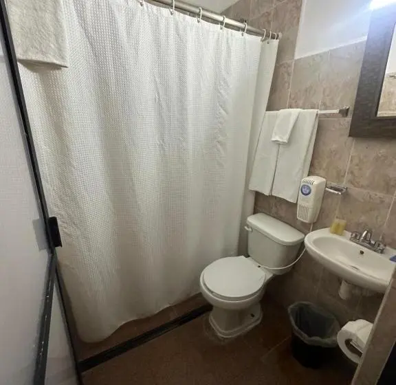 اتاق اکونومی, Del Sol