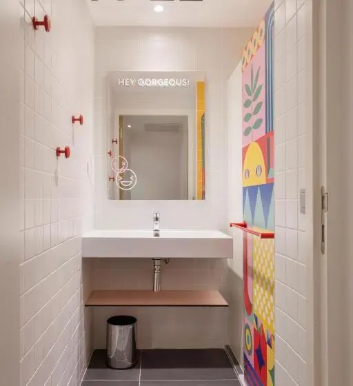 ルームシェアのワンベッド, Auberge De Jeunesse Hosho Paris Sud   Porte D Italie