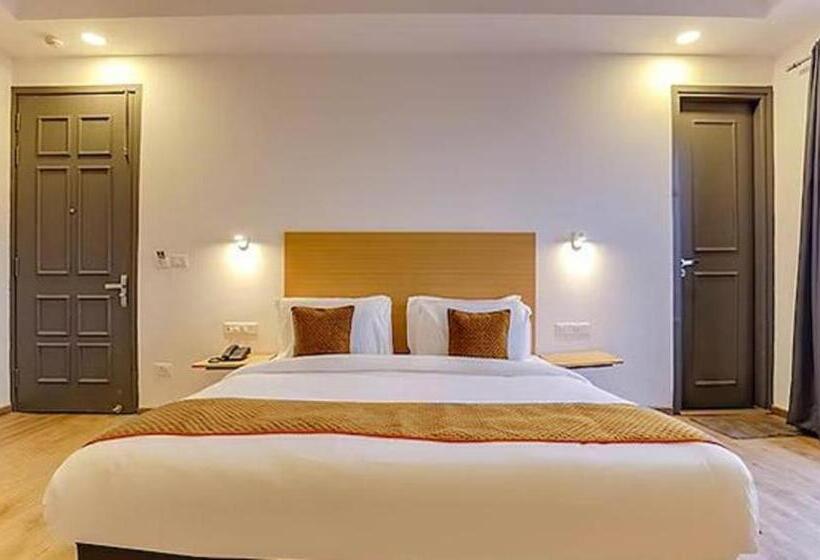 Номер Deluxe, Fabhotel Wedding Hut 51