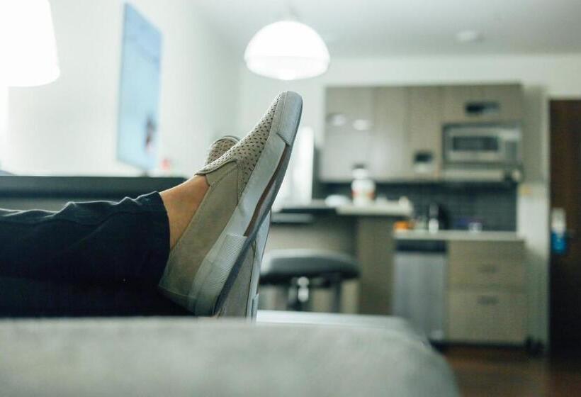 إستوديو قياسى سرير كينج, Hyatt House Portland/beaverton