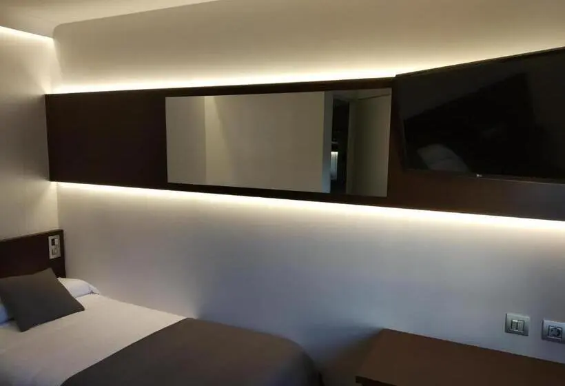 Quarto Standard Individual para Deficientes, Olot Centre