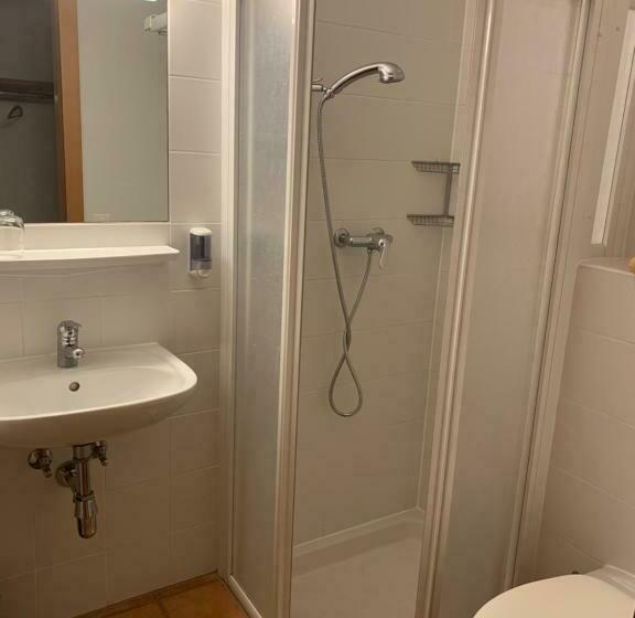 חדר סטנדרט לשלושה, Ristorante Con Alloggio Val Sole