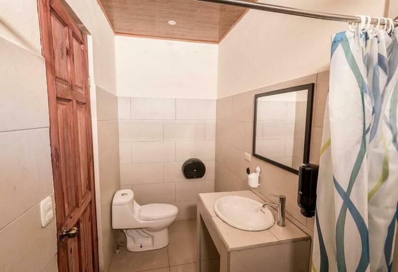 스탠다드 룸 킹사이즈 침대, Torres Del Mar