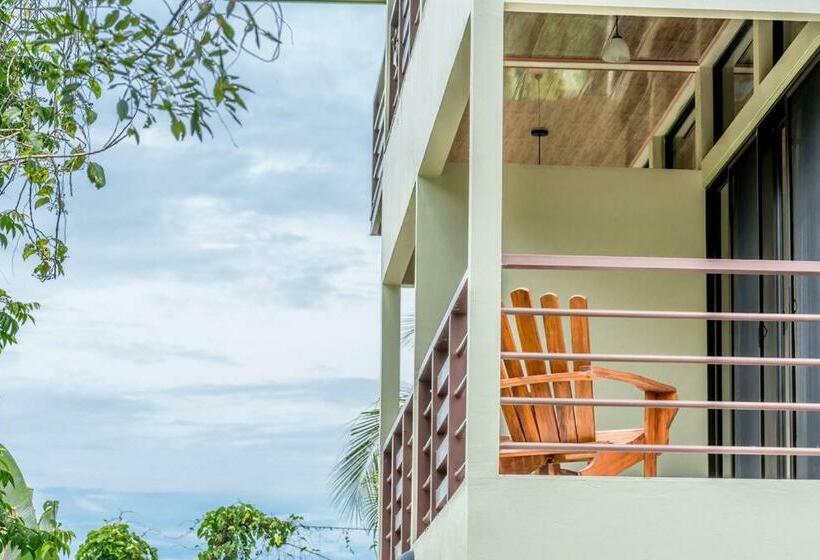 스탠다드 룸 킹사이즈 침대, Torres Del Mar