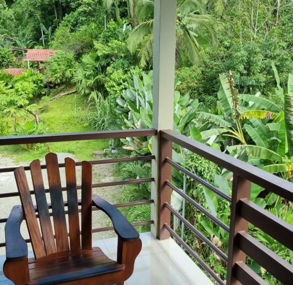 스탠다드 룸 킹사이즈 침대, Torres Del Mar