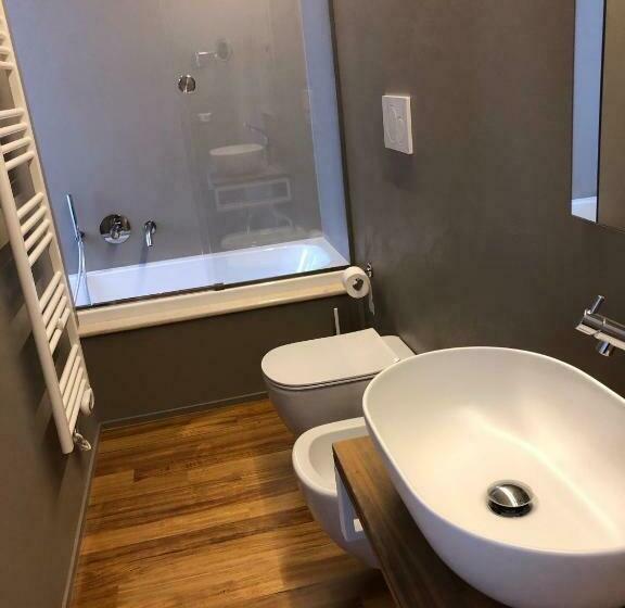 Standardrum King Size Säng, Lo Schiaccianoci B&b