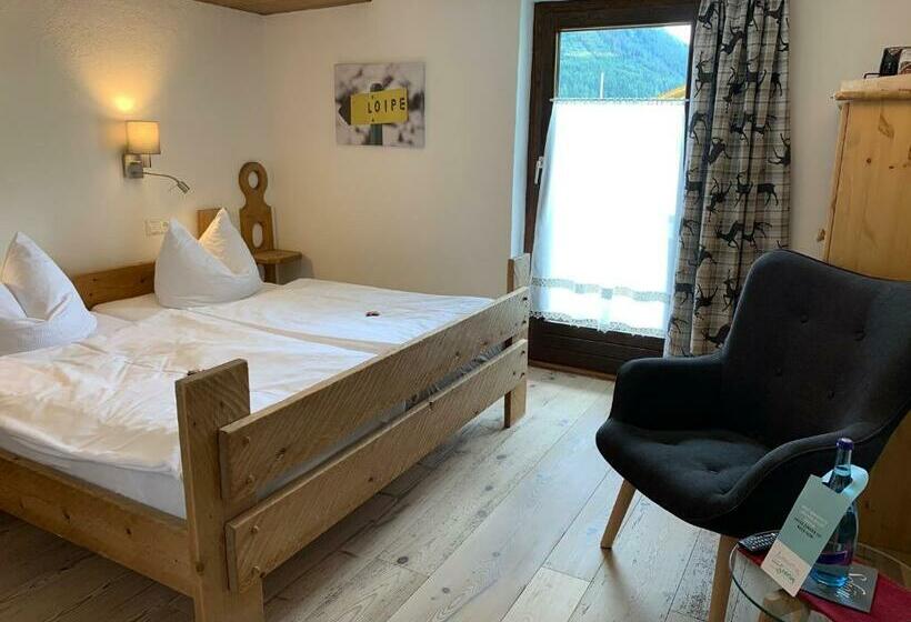 スタンダードルーム, Quartier Severin