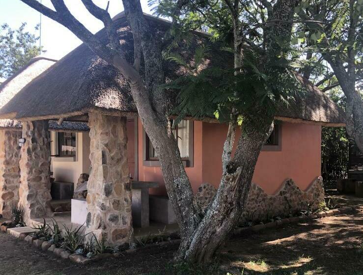 غرفة قياسية ثلاثية, Amphitheatre Backpackers Lodge