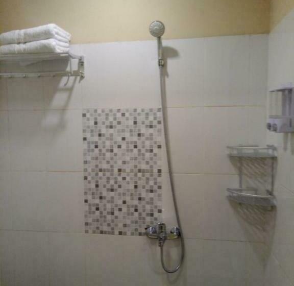 Номер Стандарт, Muara Inn Ternate