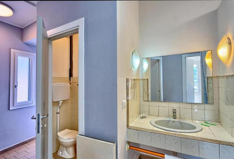 דירת 2 חדרים עם טרסה, Blue Beach