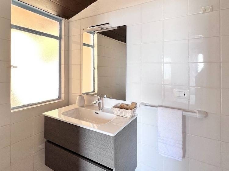 Номер Стандарт, Aeneas' Landing Resort