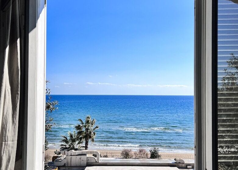 Номер Стандарт, Aeneas' Landing Resort