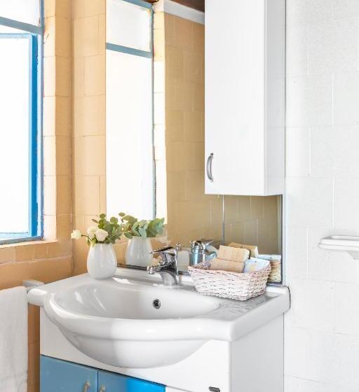 Бунгало Стандарт, Aeneas' Landing Resort