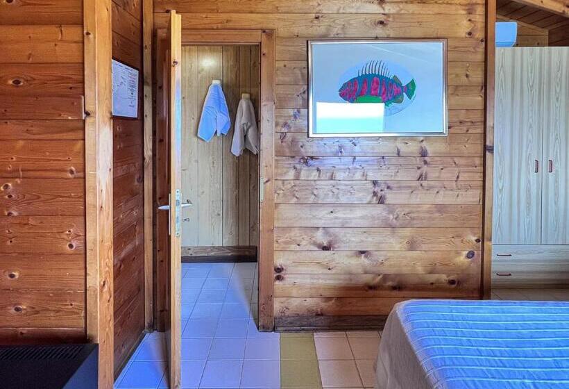 Номер Стандарт Трехместный, Aeneas' Landing Resort