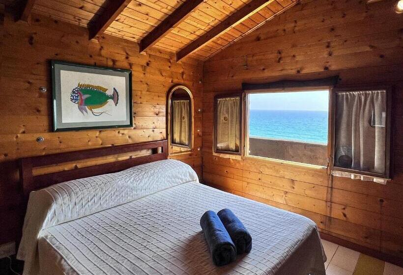 Номер Стандарт Трехместный, Aeneas' Landing Resort