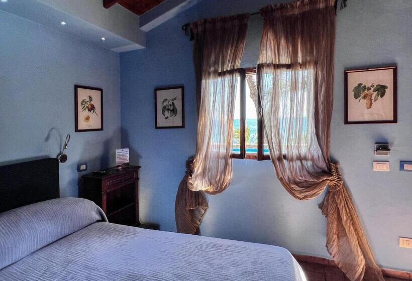 Трехместный Номер Deluxe, Aeneas' Landing Resort