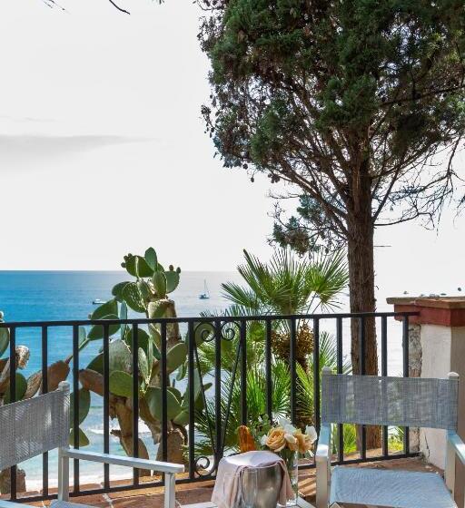 Люкс Вид на Море, Aeneas' Landing Resort