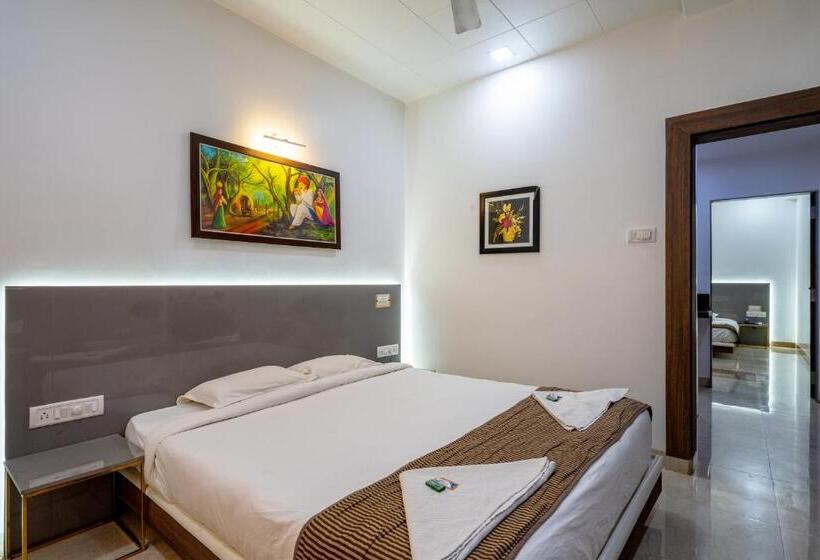 Family Suite, Darshan Executive