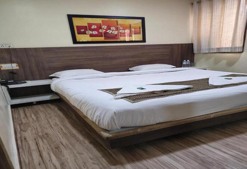 Standard Room, Darshan Executive
