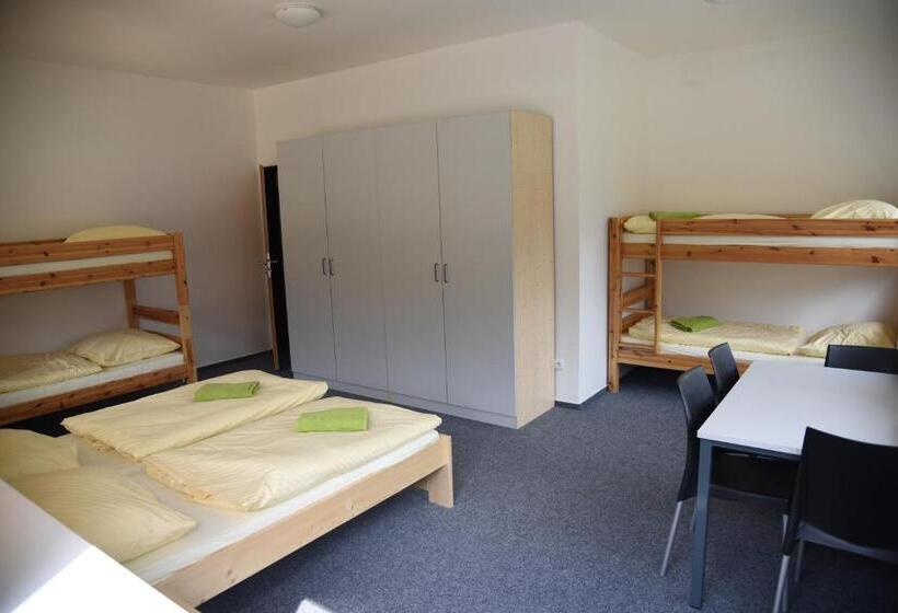 Семейный Номер, Penzion Kouty