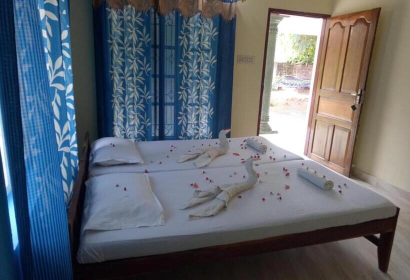 バルコニー付きデラックスルーム, Green Garden Ayurvedic Resort & Green House