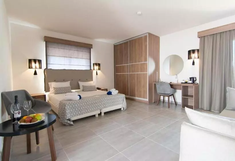 سوییت جونیور, Aelius Hotel And Spa