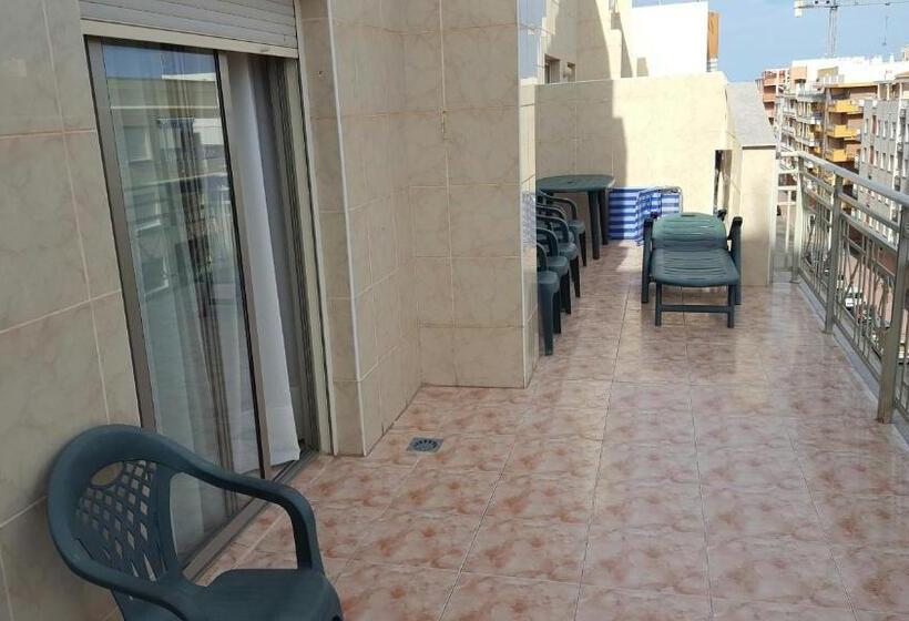 1 Bedroom Penthouse Apartment, Apartamentos Turisticos Fresno