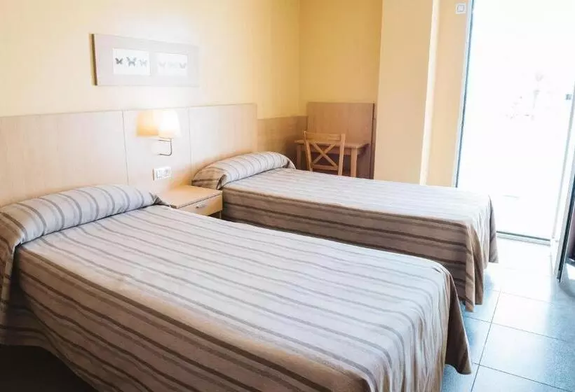 プールの見える１ベッドルームアパートメント, Apartamentos Turisticos Terralta