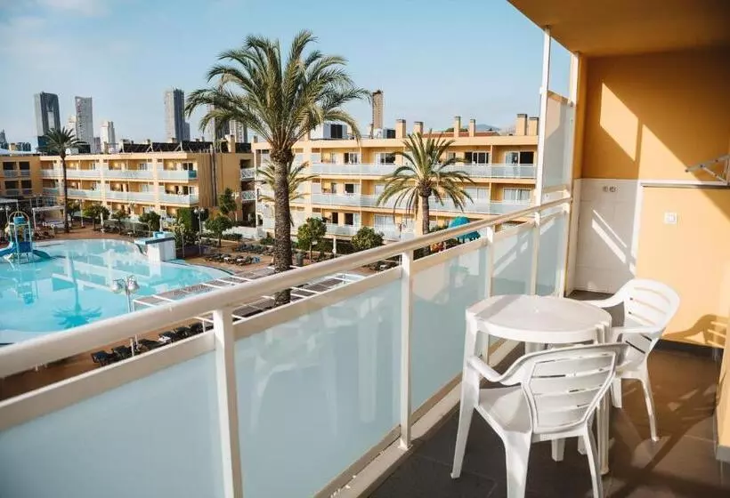 プールの見える１ベッドルームアパートメント, Apartamentos Turisticos Terralta