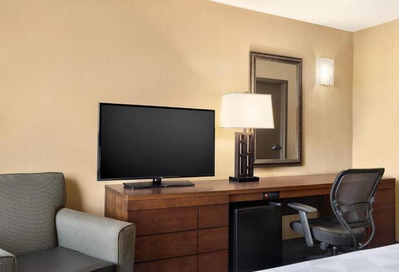 带大床的标准间, Holiday Inn National Airport/crystal City, An Ihg