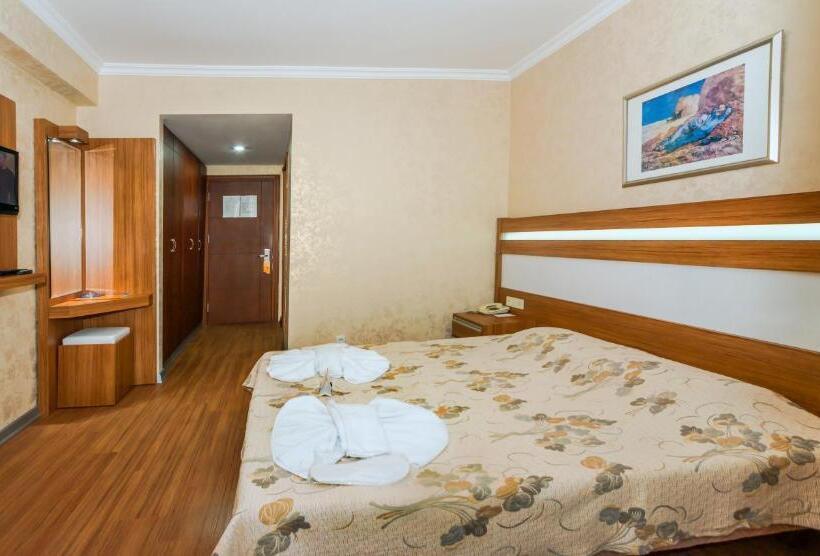 スタンダードルーム, Santa Marina