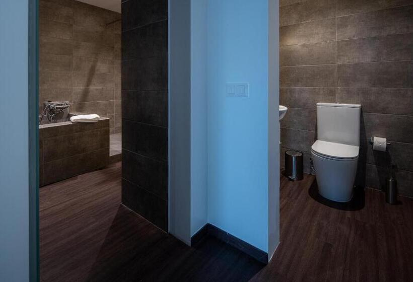 جناح عائلي, Senhora Da Rosa, Tradition & Nature