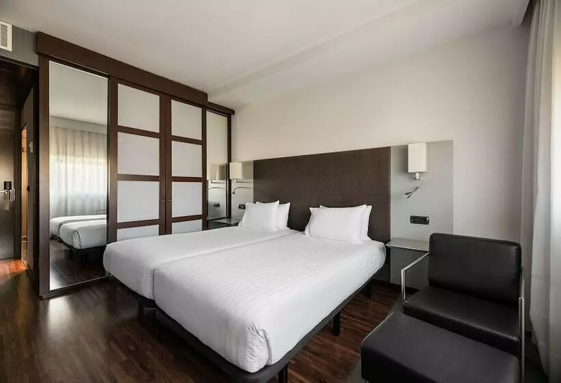 اتاق استاندارد, Exe Zizur Pamplona
