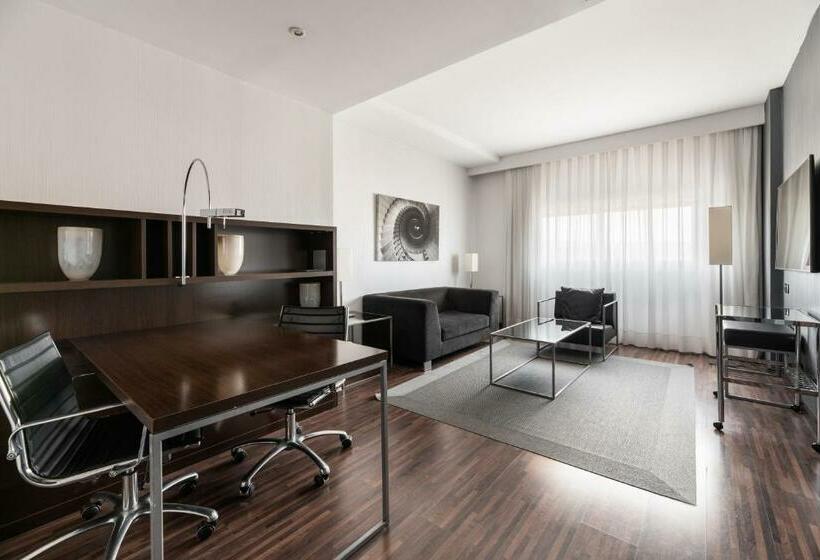 جناح جونيور, Exe Zizur Pamplona