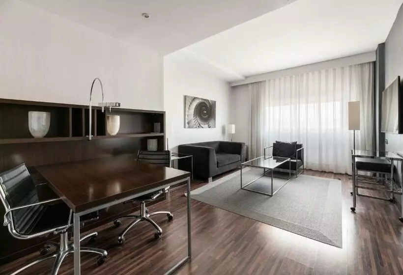 سوییت جونیور, Exe Zizur Pamplona
