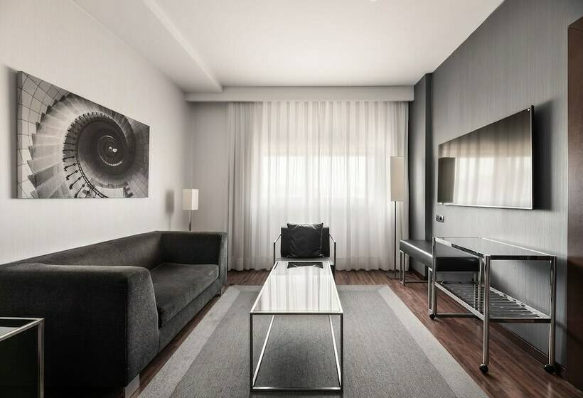 جناح جونيور, Exe Zizur Pamplona