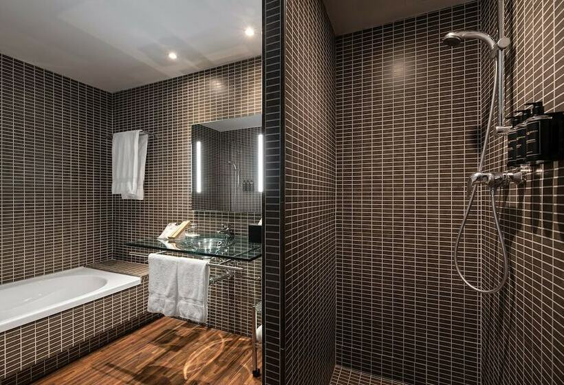 جناح جونيور, Exe Zizur Pamplona