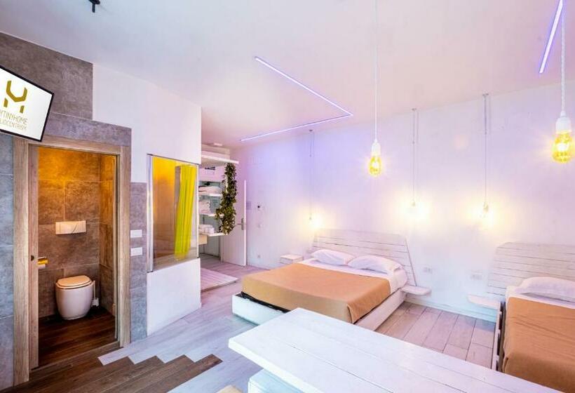 اتاق لوکس چهار تخته, My Tiny Home