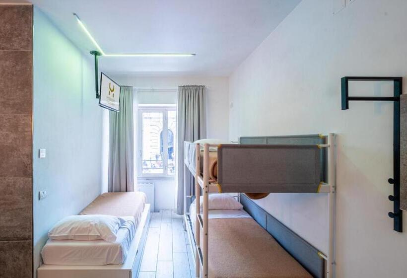 اتاق سوپریور خانوادگی, My Tiny Home