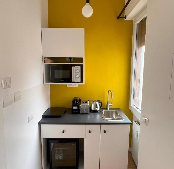 اتاق عادی, My Tiny Home