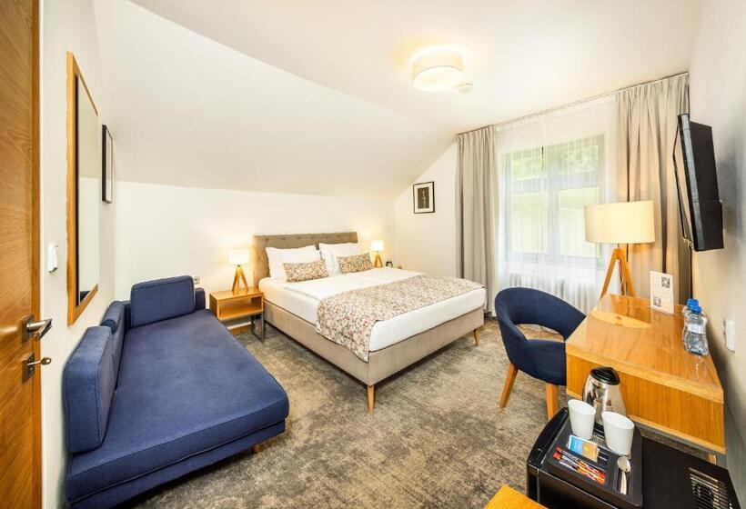 غرفة سوبيريور ثلاثية, Residence Vyhlídka