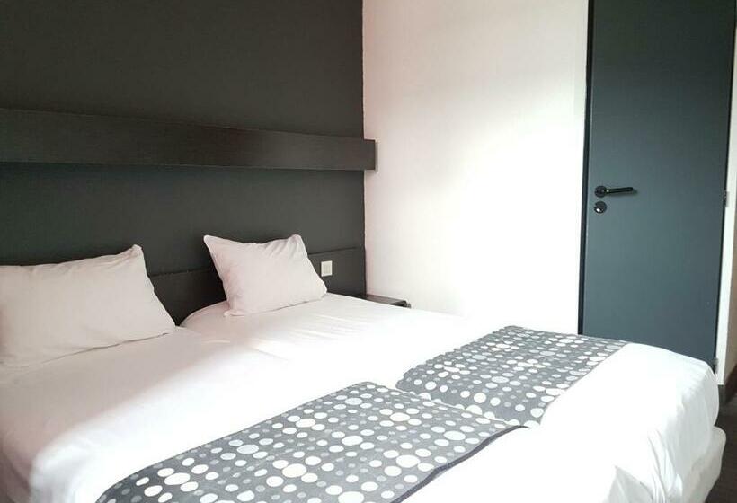 Номер Комфорт, Brit Hotel   Montsoult La Croix Verte