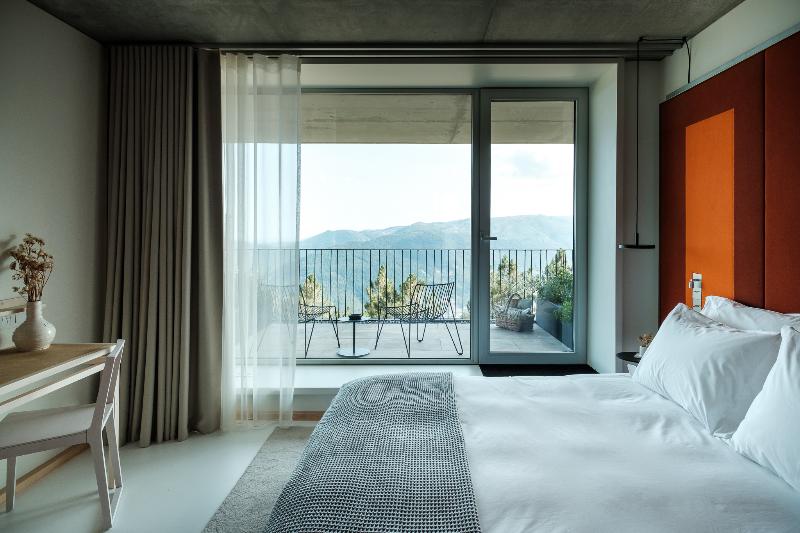 Номер Superior, Casa De São Lourenço   Burel Panorama Hotel   Member Of Design Hotels