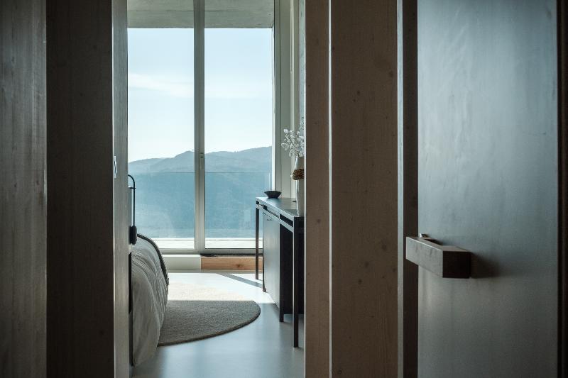 Номер Deluxe, Casa De São Lourenço   Burel Panorama Hotel   Member Of Design Hotels