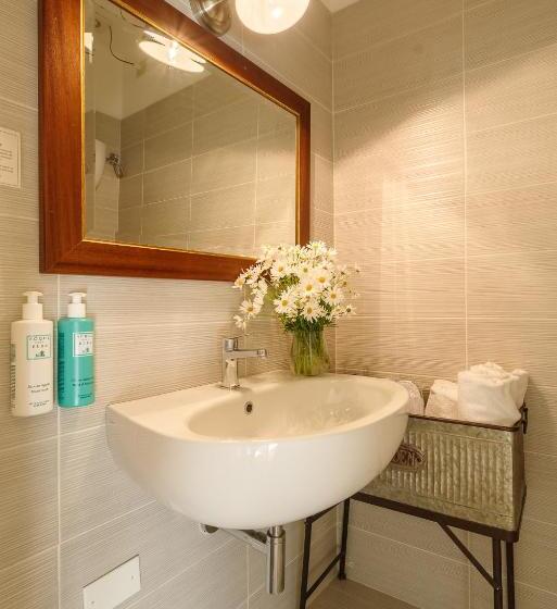 سوییت جونیور, Aurora Boutique Hotel & Private Spa